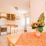 דירה In - Insel Krk 13487 שילו